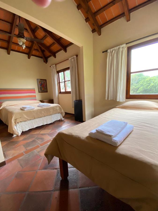 Hotel Torrontes San Lorenzo  Luaran gambar