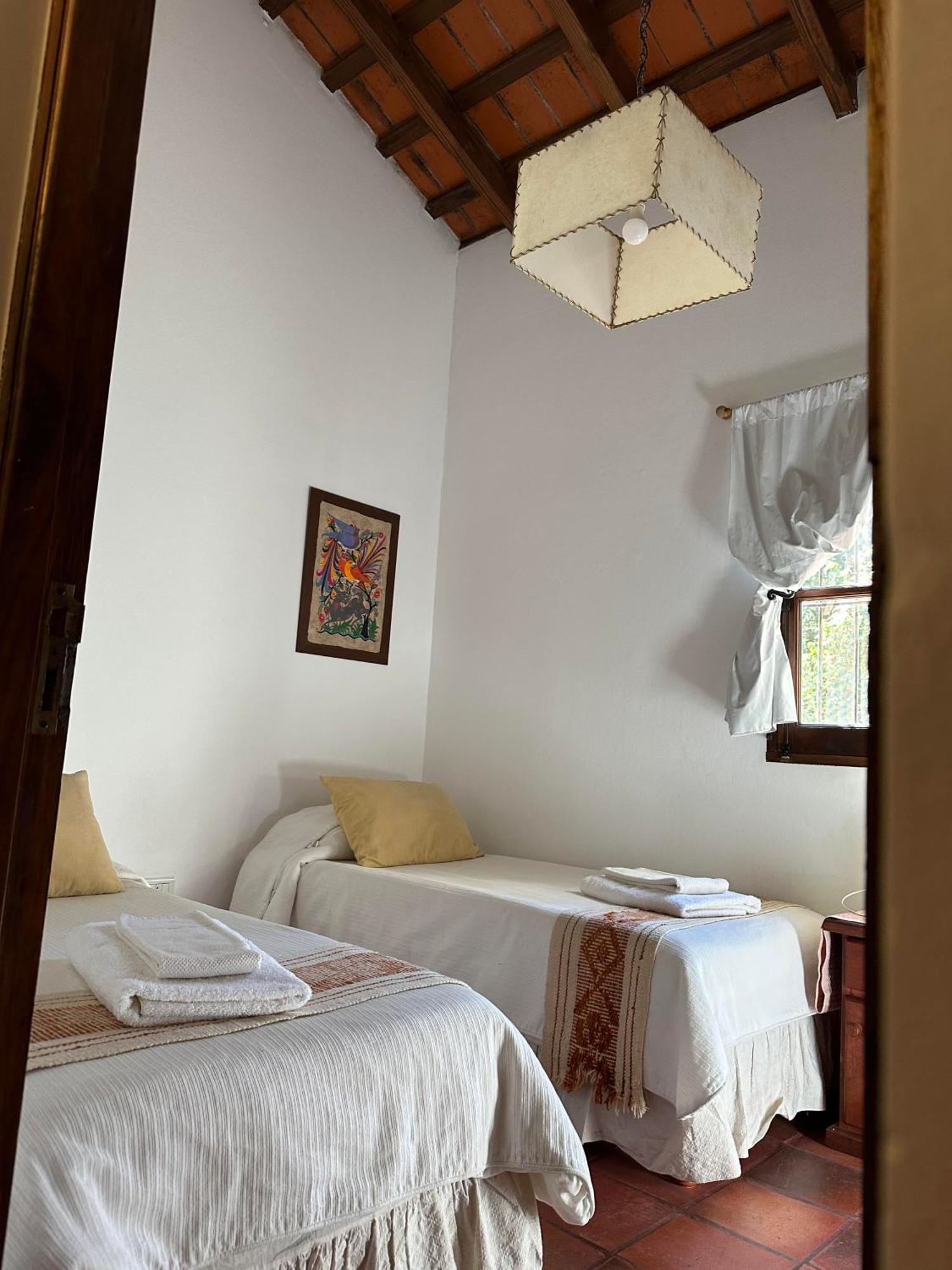 Hotel Torrontes San Lorenzo  Bilik gambar