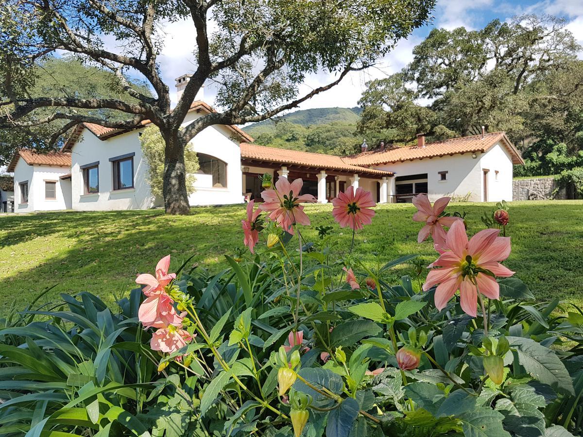 Hotel Torrontes San Lorenzo  Luaran gambar